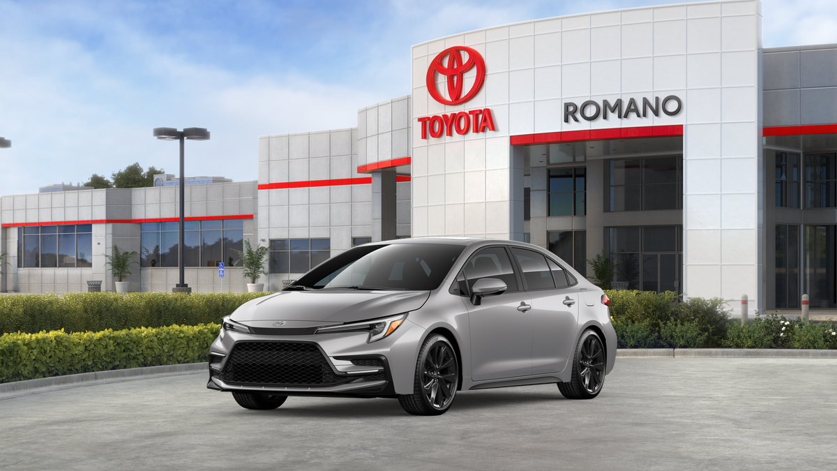 2026 Toyota Corolla SE in Classic Silver Metallic — front three-quarter view
